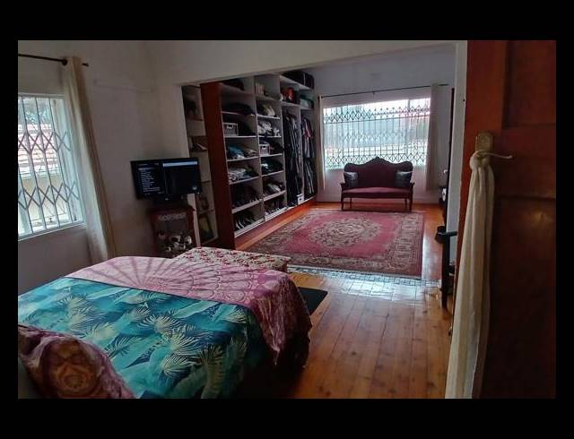 3 BEDROOM FREEHOLD FOR SALE IN ALBERTON NORTH